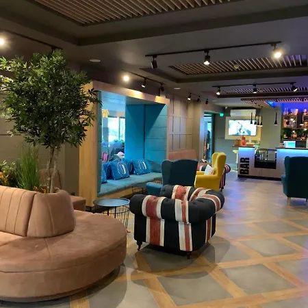 Hotell Urban 3*