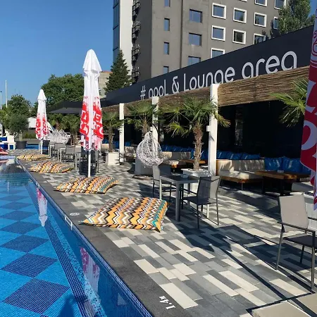 Hotell Urban 3*