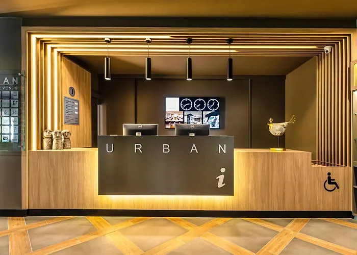 Urban Hotel