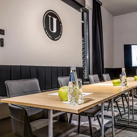 Urban 3*